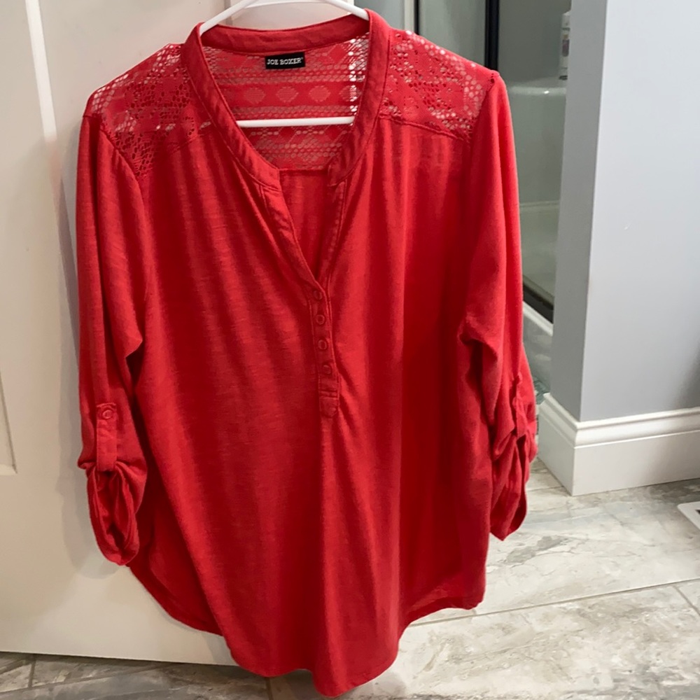 Women’s top